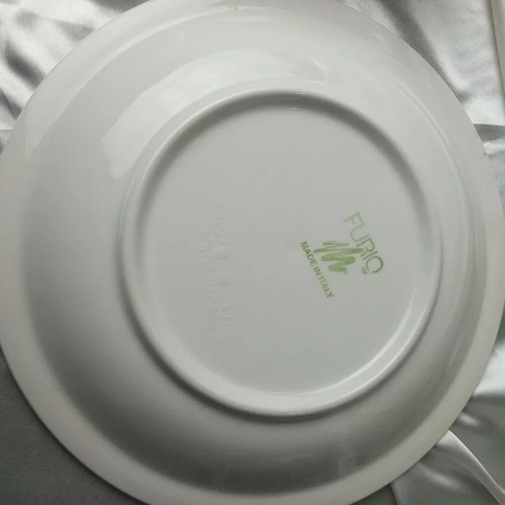 FURIO CHRISTMAS TREE DINNER PLATES MADE IN ITALY SET OF 4